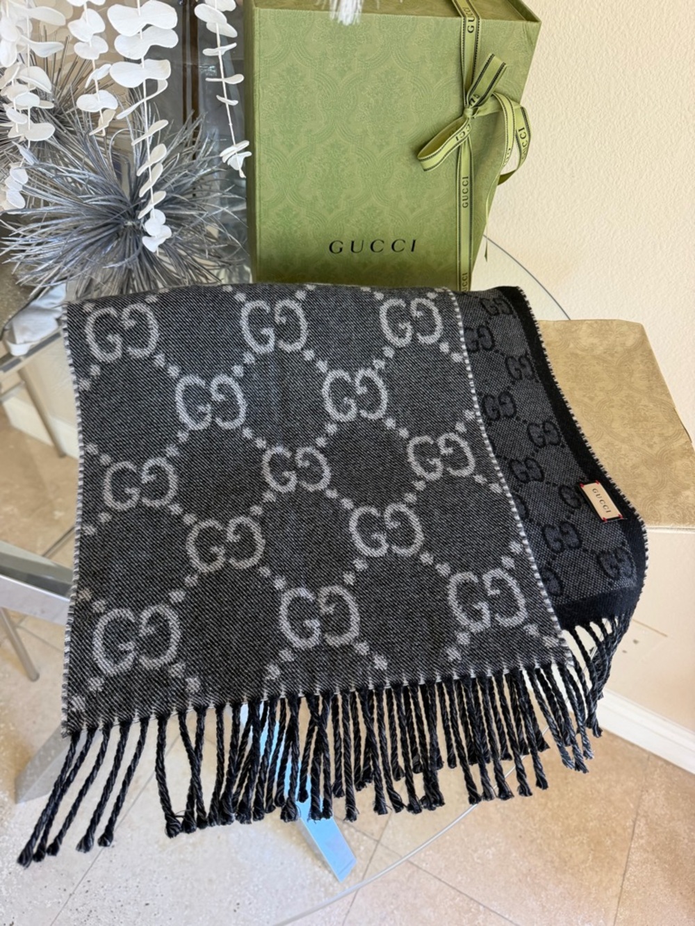 Authentic Gucci GG Double Sided Jacquard Wool Scarf - Charcoal & Light Gray